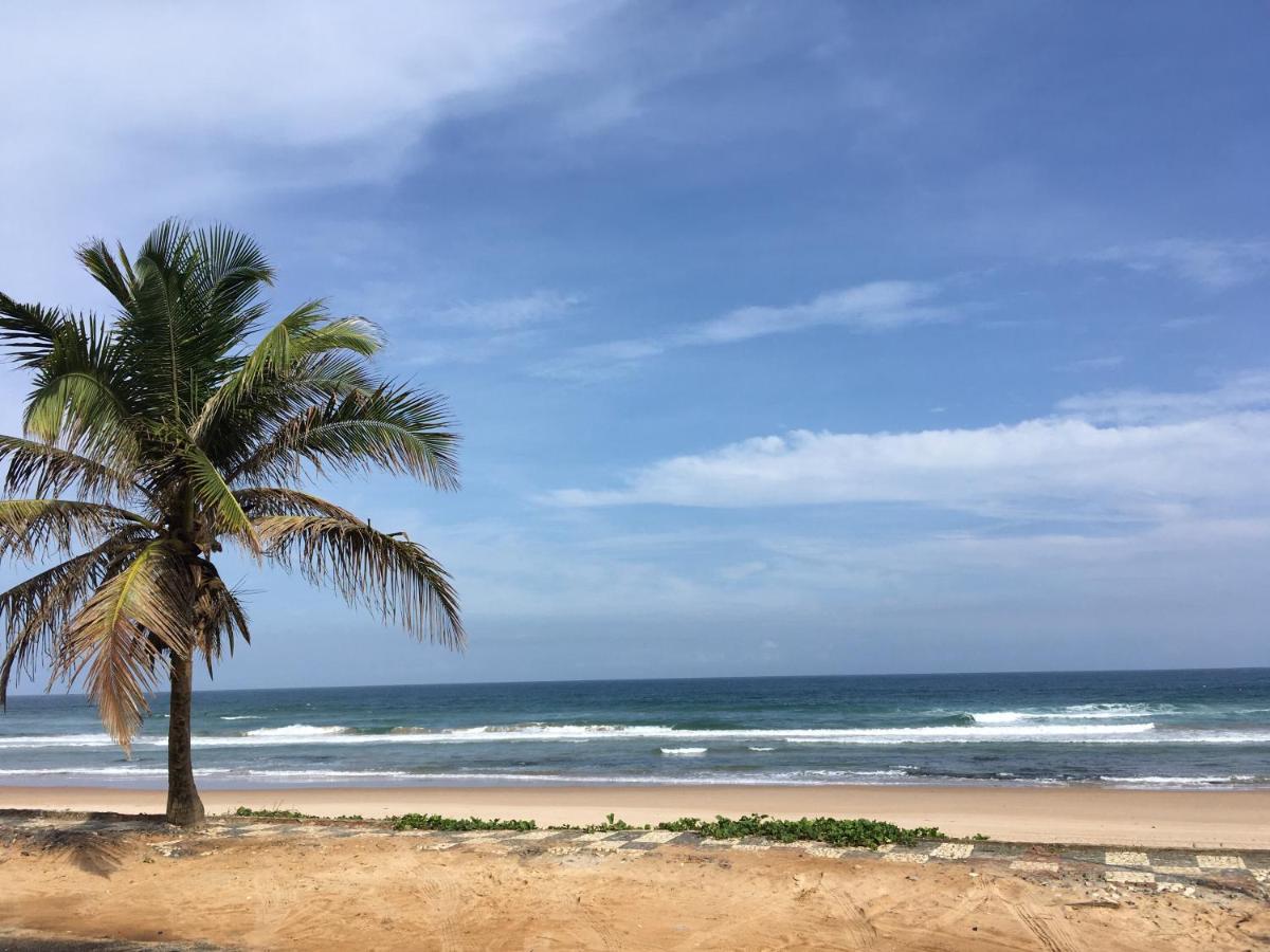 Chale Em Frente A Praia Salvador da Bahia Dış mekan fotoğraf